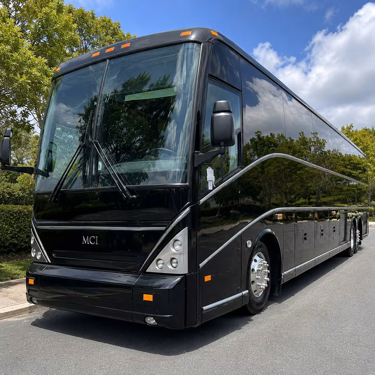 centennial students explore colorado s best museums and science centers with comfortable charter bus rentals